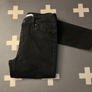 Celebrity Pink Mid-Rise Skinny Jeans